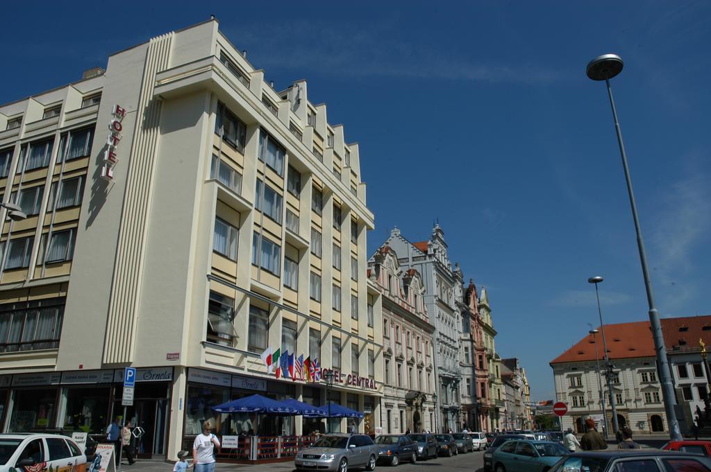 Hotel Central Plzen Exterior photo